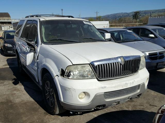 5LMFU27R33LJ25438 - 2003 LINCOLN NAVIGATOR WHITE photo 1