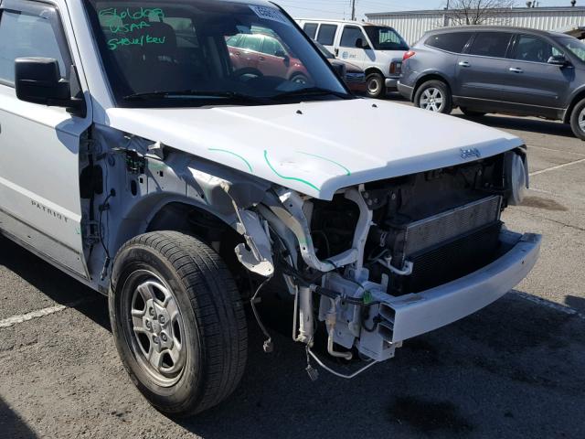 1C4NJPBAXGD526155 - 2016 JEEP PATRIOT SP WHITE photo 9