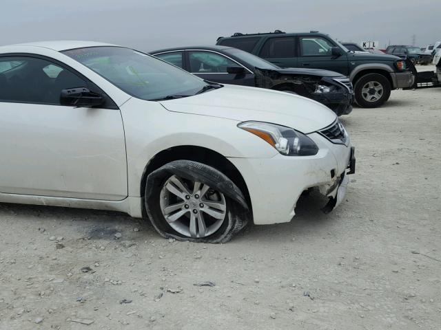 1N4AL2EPXBC132851 - 2011 NISSAN ALTIMA S WHITE photo 9