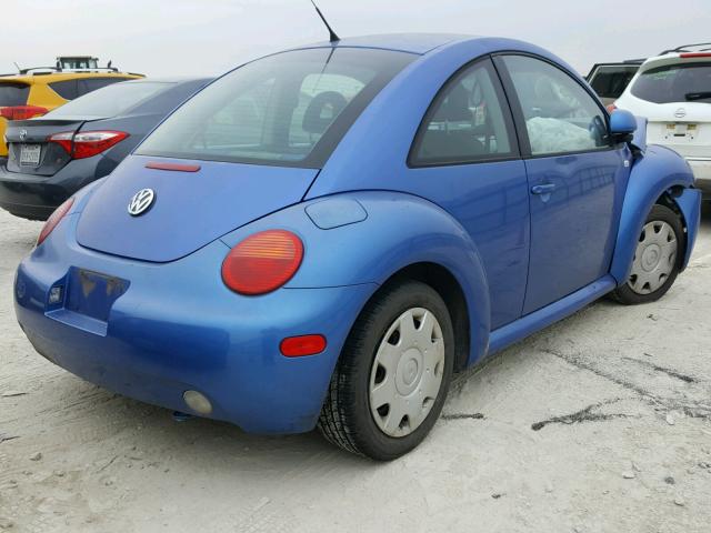 3VWCF21C1YM450827 - 2000 VOLKSWAGEN NEW BEETLE 蓝色 照片 4