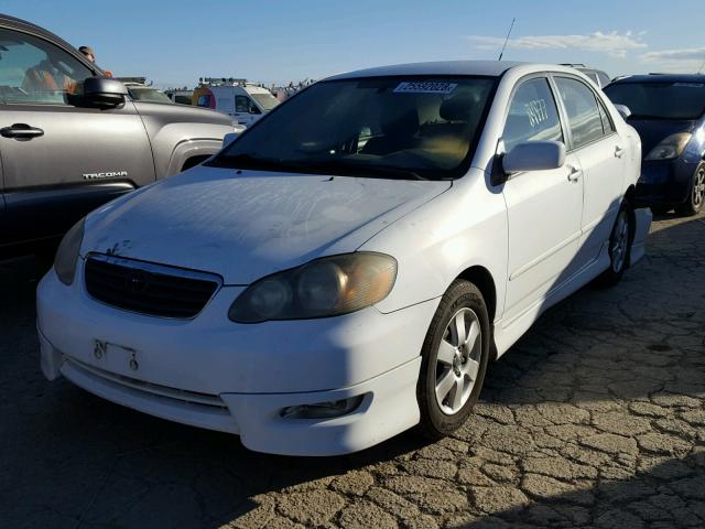 1NXBR32E85Z563978 - 2005 TOYOTA COROLLA CE WHITE photo 2