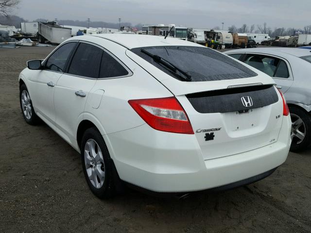 5J6TF2H57CL011047 - 2012 HONDA CROSSTOUR WHITE photo 3