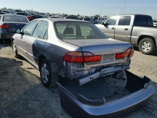 JHMCG6675YC031236 - 2000 HONDA ACCORD EX GRAY photo 3