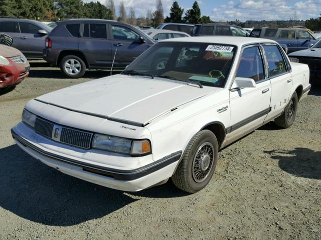 1G3AM54N7L6310692 - 1990 OLDSMOBILE CUTLASS CI WHITE photo 2