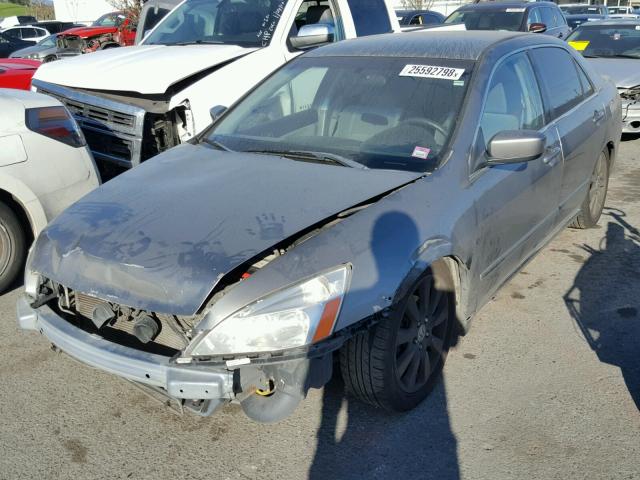 1HGCM66437A016522 - 2007 HONDA ACCORD SE GRAY photo 2