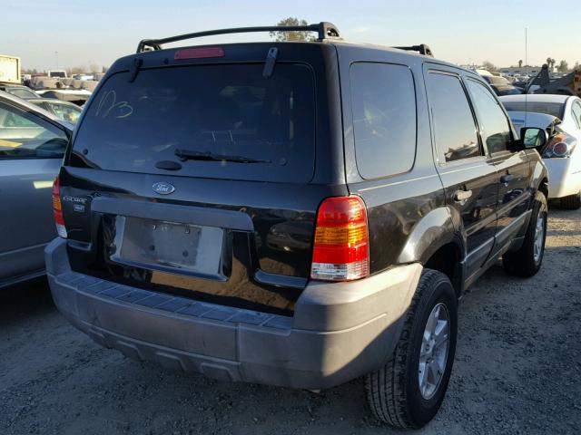 1FMYU93185KA53486 - 2005 FORD ESCAPE XLT BLACK photo 4