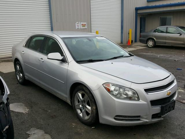 1G1ZC5EB8AF323449 - 2010 CHEVROLET MALIBU 1LT SILVER photo 1