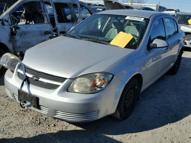 1G1AL58F187327150 - 2008 CHEVROLET COBALT LT SILVER photo 2