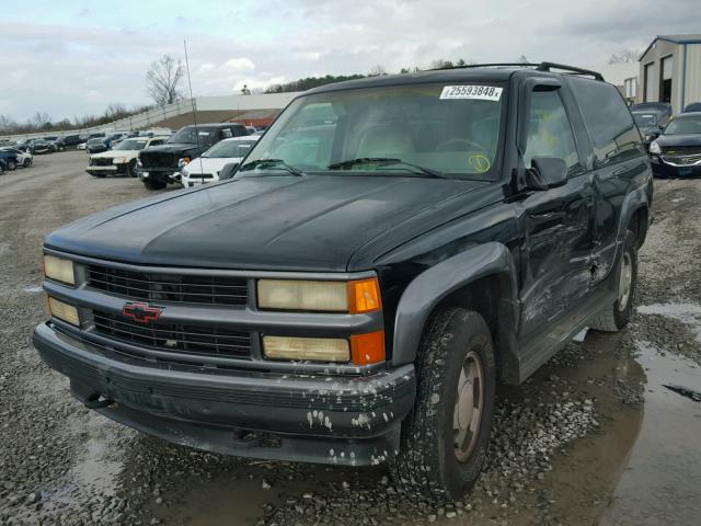 1GNEK18K8RJ311119 - 1994 CHEVROLET BLAZER K15 BLACK photo 2