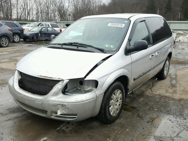 1A4GP45R36B745714 - 2006 CHRYSLER TOWN & COU SILVER photo 2