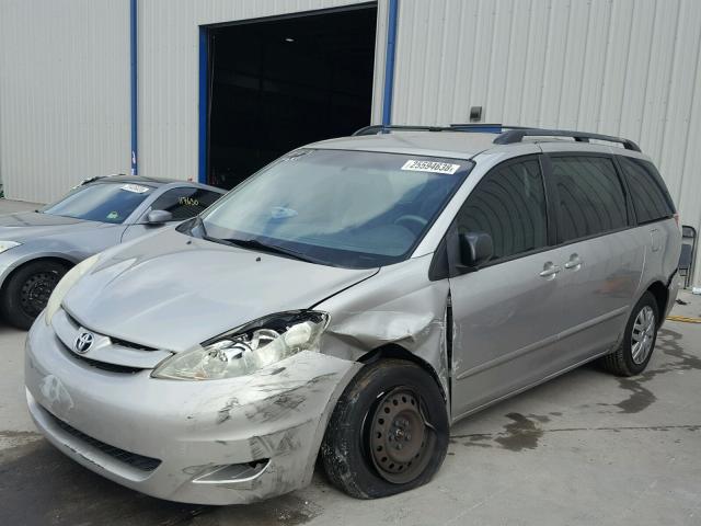 5TDZA23C86S390969 - 2006 TOYOTA SIENNA CE SILVER photo 2