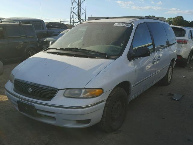 1C4GP64L9TB373418 - 1996 CHRYSLER TOWN & COU WHITE photo 2