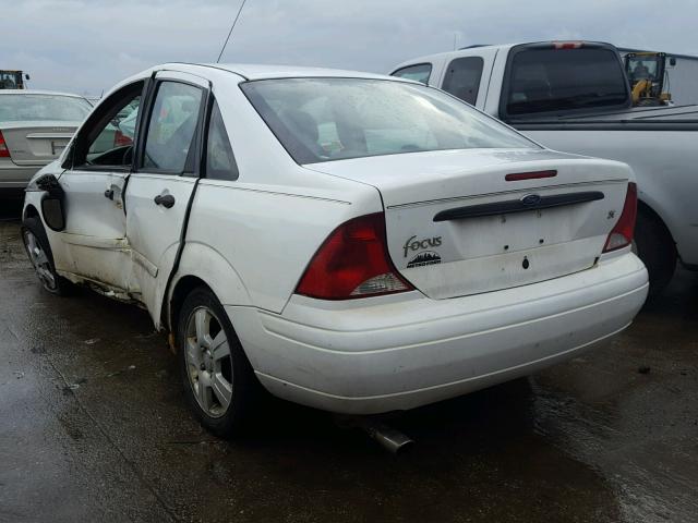 1FAFP34353W315573 - 2003 FORD FOCUS SE C WHITE photo 3