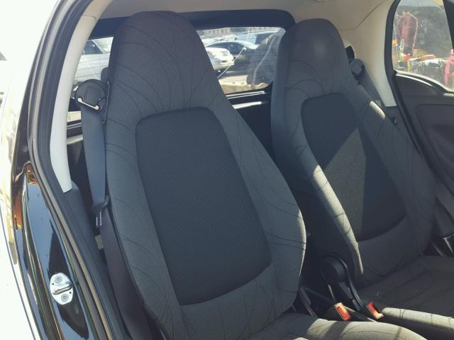 WMEEJ9AA4EK731610 - 2014 SMART FORTWO ELE 黑色 照片 6