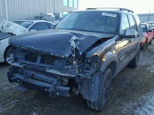 1FMEU73E26UA14313 - 2006 FORD EXPLORER X CHARCOAL photo 2