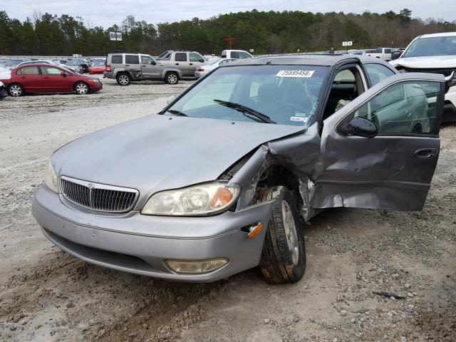 JNKCA31A8YT210227 - 2000 INFINITI I30 SILVER photo 2