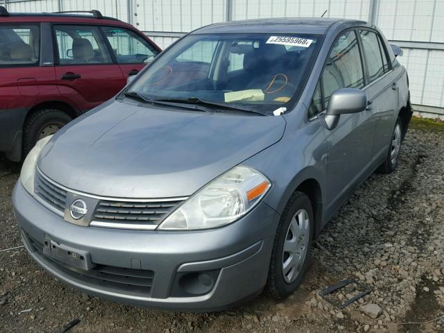 3N1BC11EX9L367104 - 2009 NISSAN VERSA S GRAY photo 2