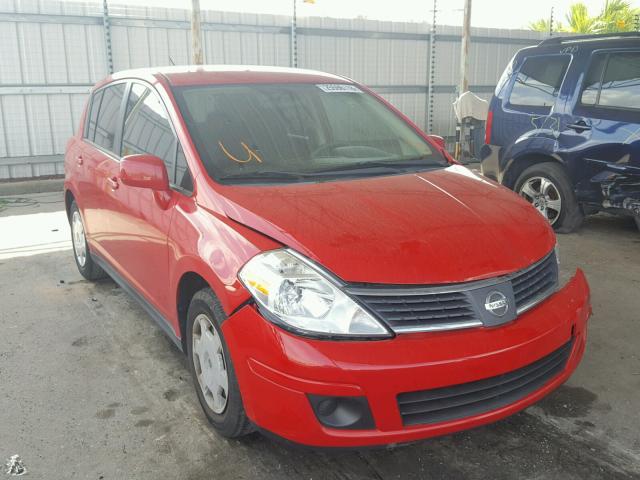 3N1BC13E98L428096 - 2008 NISSAN VERSA S RED photo 1