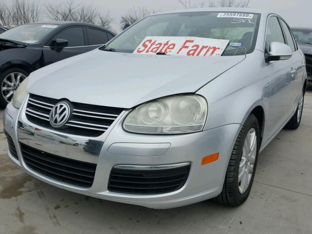 3VWEF71K17M167212 - 2007 VOLKSWAGEN JETTA WOLF SILVER photo 2