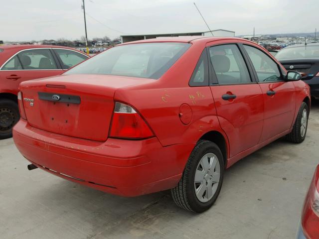 1FAFP34N47W168329 - 2007 FORD FOCUS ZX4 RED photo 4