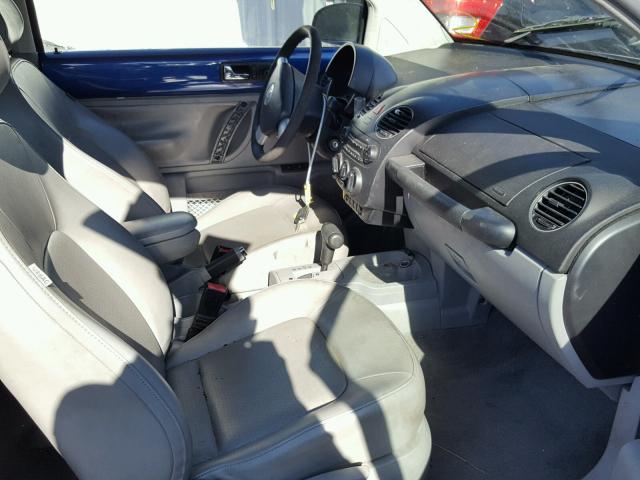 3VWRG31C18M500171 - 2008 VOLKSWAGEN NEW BEETLE BLUE photo 5