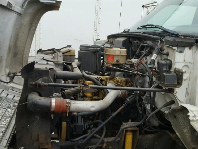 1GDJ7H1C3YJ528043 - 2000 GMC C-SERIES C WHITE photo 7