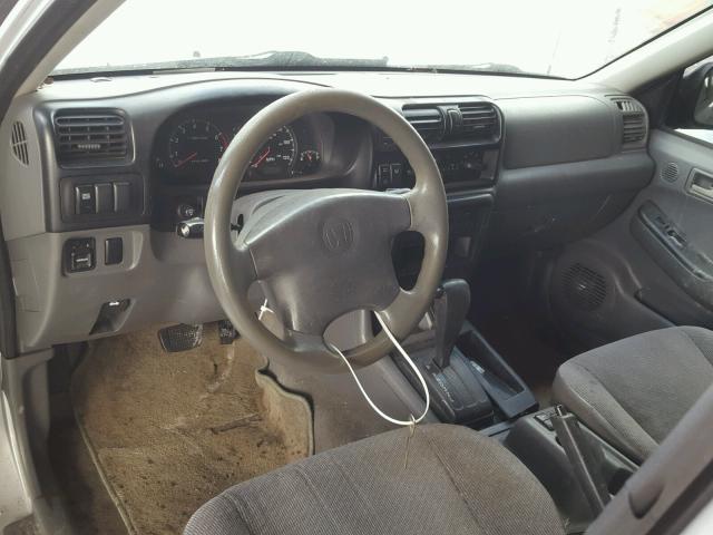 4S6CK58W924402949 - 2002 HONDA PASSPORT E SILVER photo 9