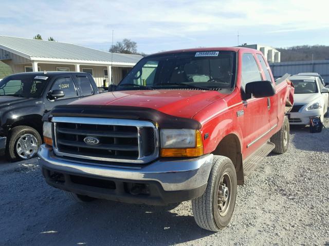 1FTNX21S7YED37115 - 2000 FORD F250 SUPER RED photo 2