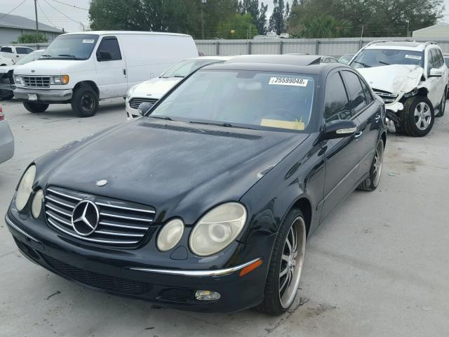 WDBUF65J63X103678 - 2003 MERCEDES-BENZ E 320 BLACK photo 2