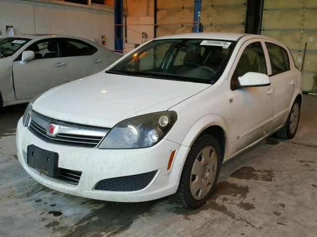 W08AR671985129132 - 2008 SATURN ASTRA XE WHITE photo 2