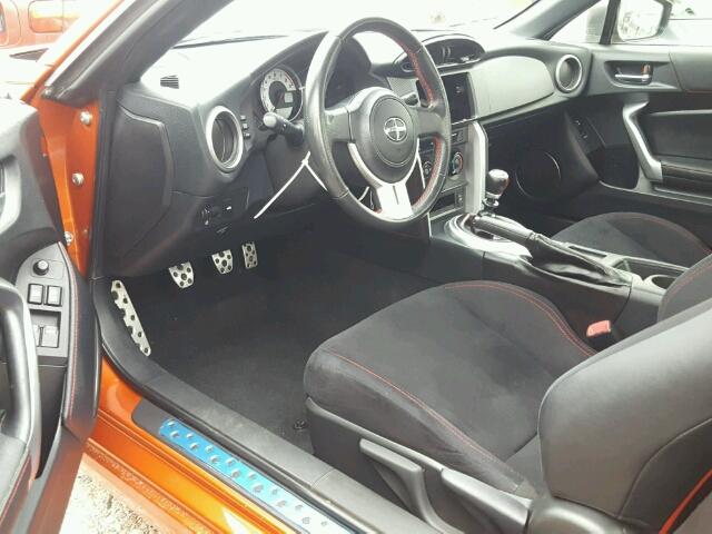 JF1ZNAA11G9704077 - 2016 TOYOTA SCION FR-S ORANGE photo 9