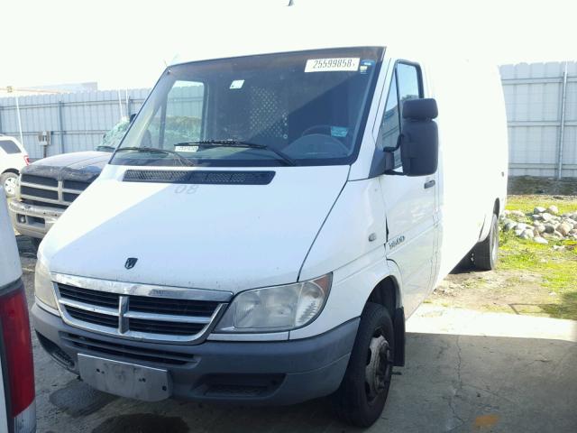 WD0PD544X65943013 - 2006 DODGE SPRINTER 3 WHITE photo 2