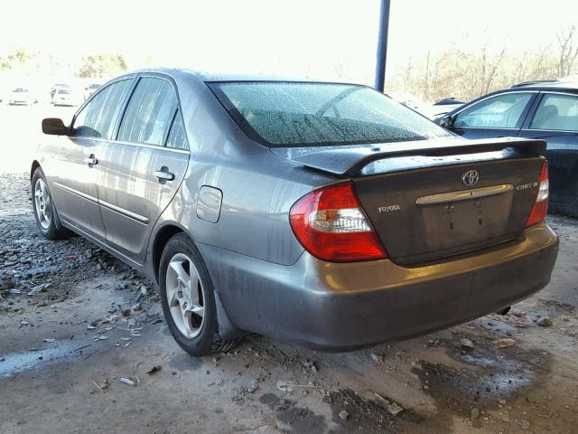 4T1BE32K73U677565 - 2003 TOYOTA CAMRY LE GRAY photo 3