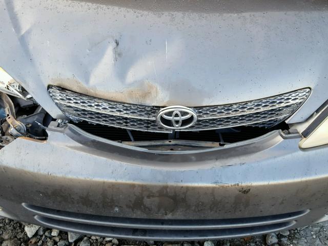 4T1BE32K73U677565 - 2003 TOYOTA CAMRY LE GRAY photo 7