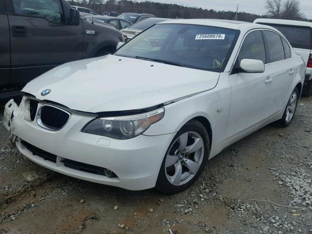 WBANE53506CK80020 - 2006 BMW 525 I WHITE photo 2