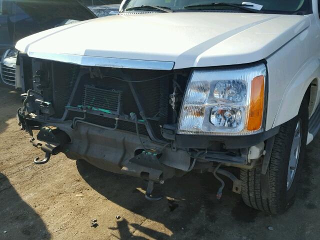 1GYEC63T13R302932 - 2003 CADILLAC ESCALADE L WHITE photo 10