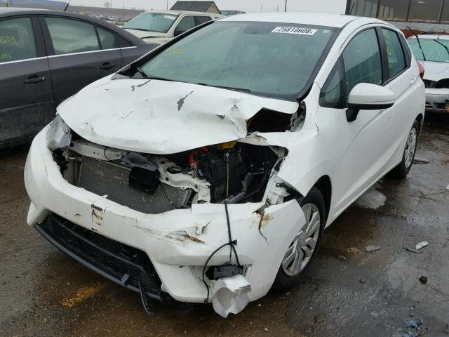 3HGGK5H52FM785313 - 2015 HONDA FIT LX Blanc photo 2