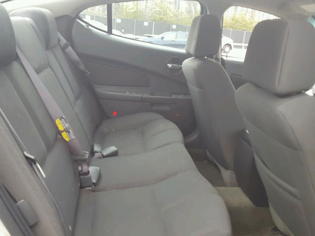 2G2WP522741320528 - 2004 PONTIAC GRAND PRIX SILVER photo 6