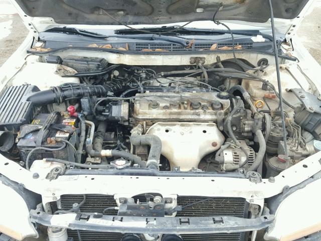 1HGCG56632A122416 - 2002 HONDA ACCORD EX WHITE photo 7