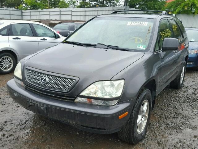 JTJHF10U520272800 - 2002 LEXUS RX 300 GRAY photo 2