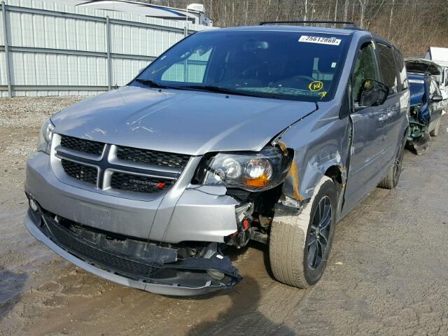 2C4RDGEG0HR693311 - 2017 DODGE GRAND CARA GRAY photo 2