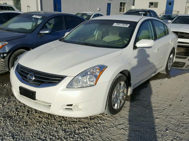 1N4AL2AP3BC145768 - 2011 NISSAN ALTIMA BAS WHITE photo 2