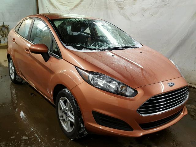 3FADP4BJ7HM118605 - 2017 FORD FIESTA SE ORANGE photo 1