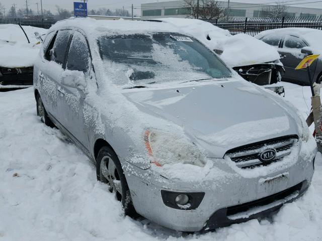 KNAFG526977064895 - 2007 KIA RONDO LX SILVER photo 1