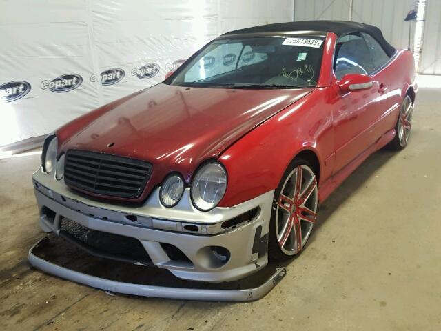 WDBLK70G92T121378 - 2002 MERCEDES-BENZ CLK 430 RED photo 2