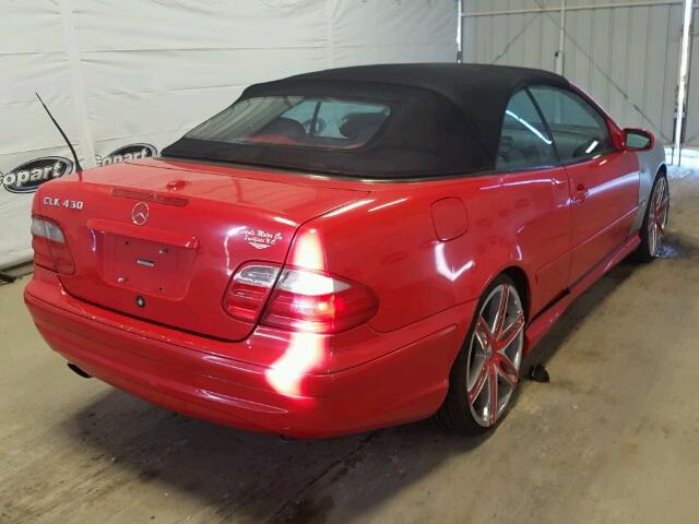 WDBLK70G92T121378 - 2002 MERCEDES-BENZ CLK 430 RED photo 4