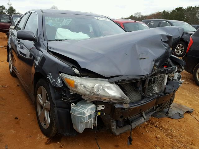 4T1BF3EK6BU195709 - 2011 TOYOTA CAMRY BASE GRAY photo 1