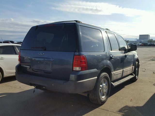 1FMFU15L54LA51601 - 2004 FORD EXPEDITION BLUE photo 4