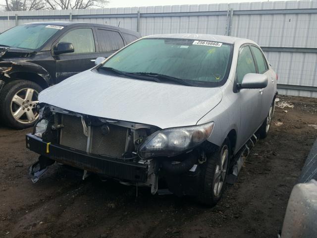 2T1BU4EE3BC630970 - 2011 TOYOTA COROLLA BA SILVER photo 2