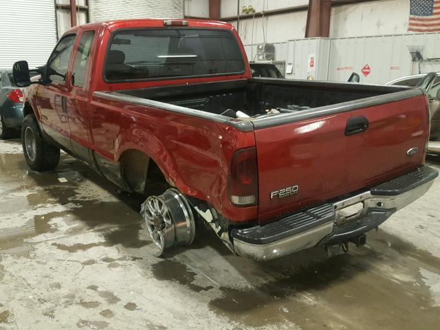 1FTNX21F02EA34199 - 2002 FORD F250 SUPER RED photo 3